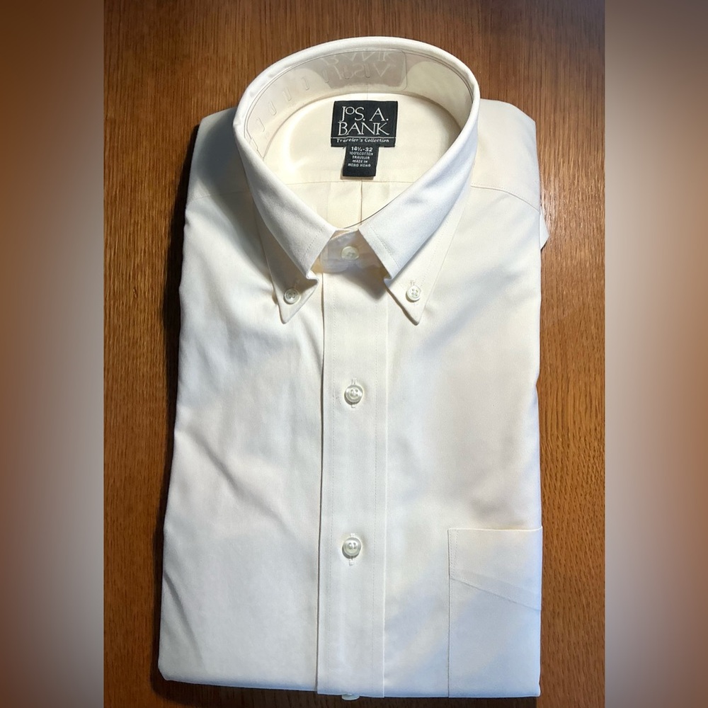 Jos. A. Bank Traveler Collection Button-Down Collar Dress Shirt -14.5 X 32 NWOT